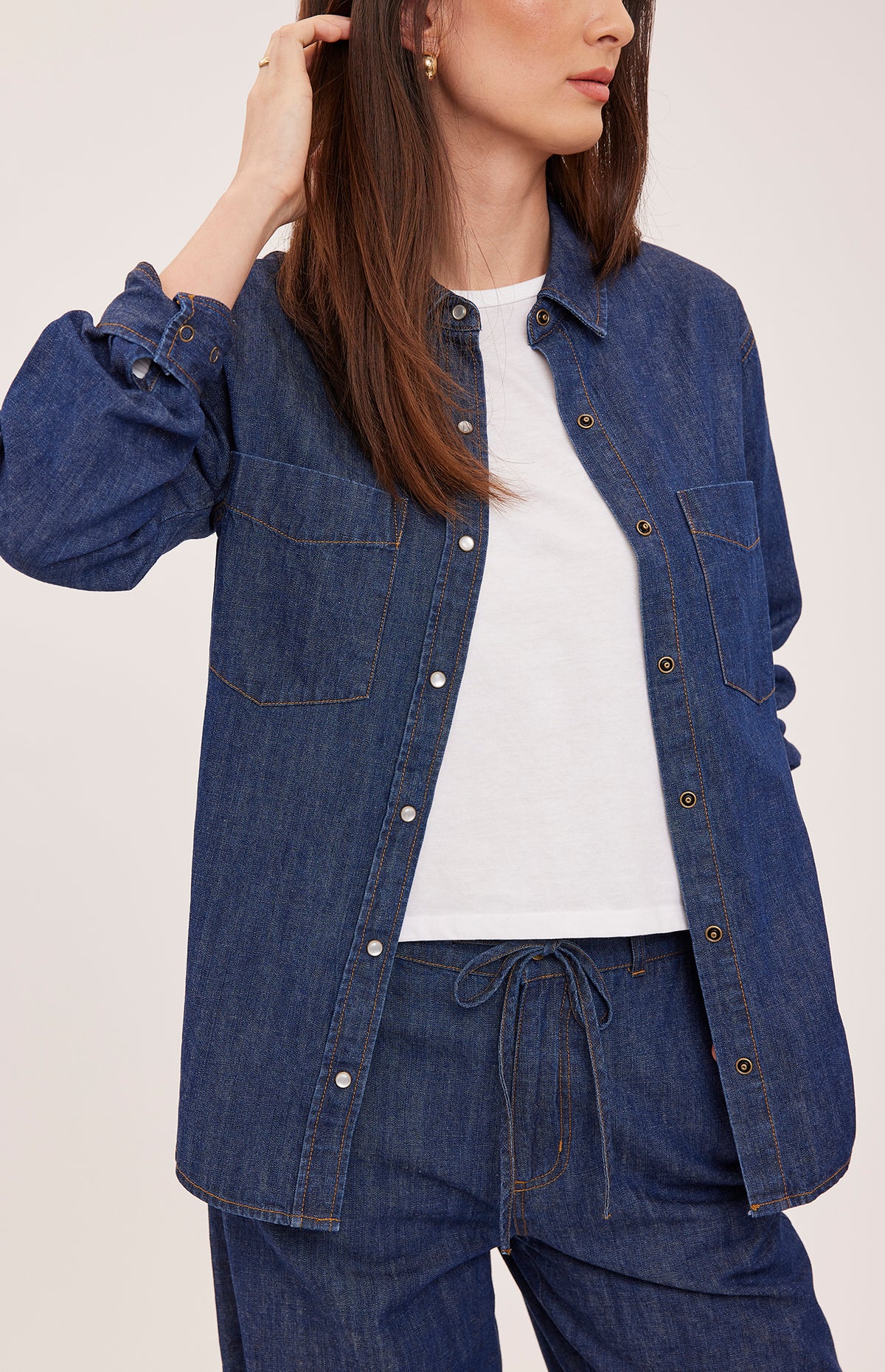 GRIFFIN BUTTON DOWN SHIRT