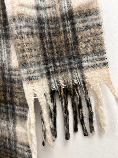 ROBERTA SCARF
