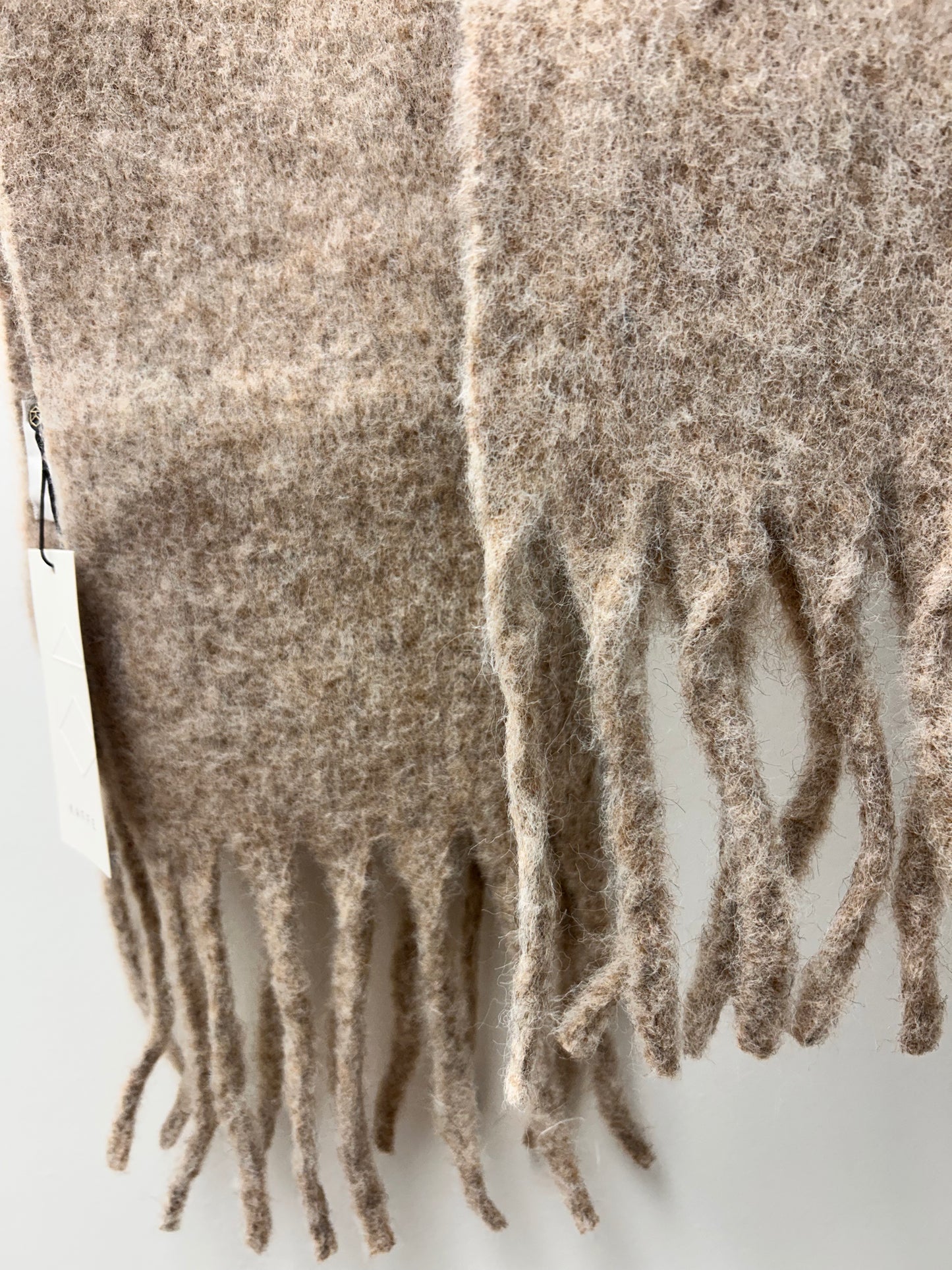 SOLMIA SCARF