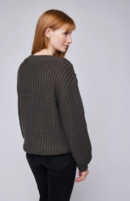 OCTAVIA V-Neck Sweater