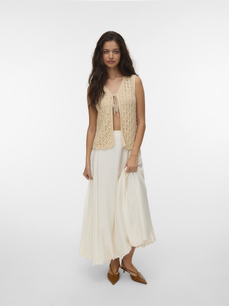 LIRA Crochet Vest