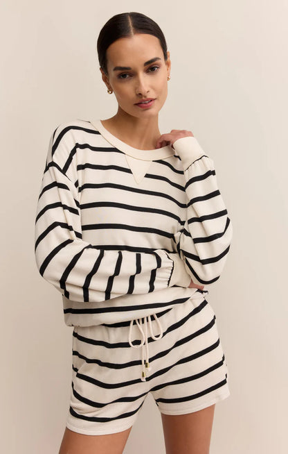 STAND OUT - Striped Model Sweater