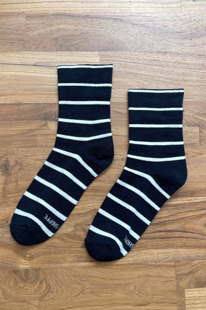 Wally Socks in CAMEL