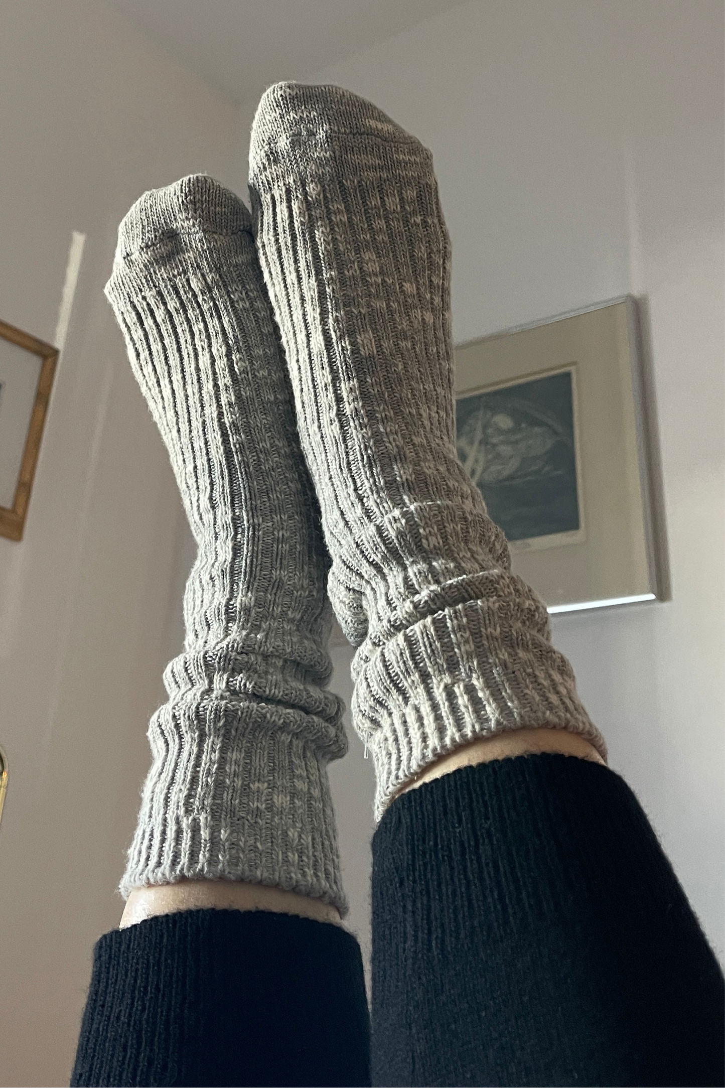 COTTAGE SOCKS: Heather Grey